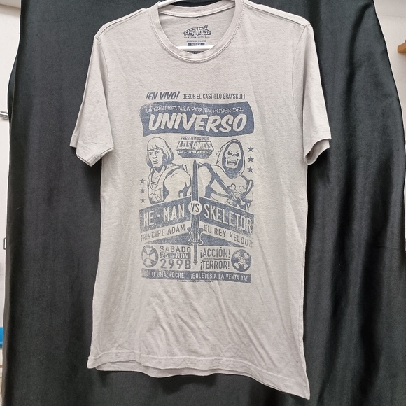 Gray Short Sleeve Tee with Vintage Graphic Design - Picture 1 of 12